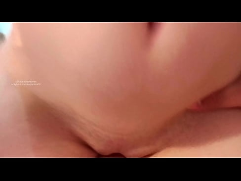 ❤️ Sover på min søsters værelse, og det var sådan jeg vågnede op Sex video at da.tradeis.top ❌️❤