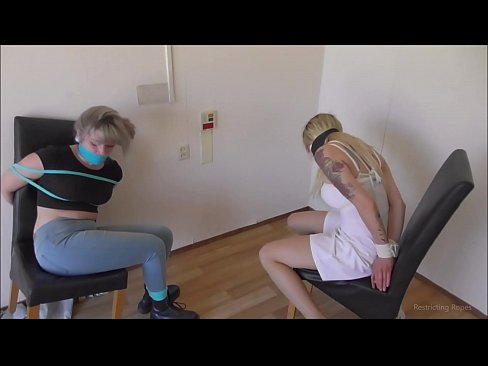❤️ Afhængig / bundet og kneblet / jomfru i nød Sex video at da.tradeis.top ❌️❤