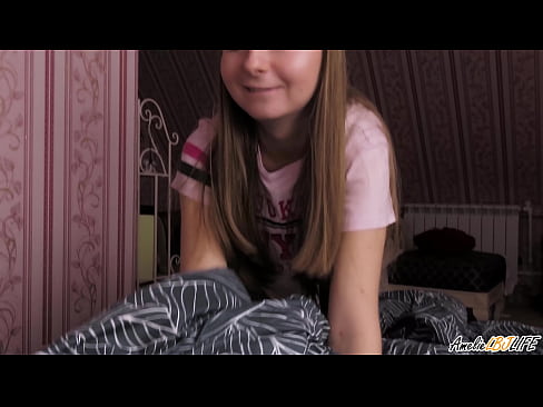 ❤️ Blondie sutter sin bedste veninde dybt og får kaskade i munden Sex video at da.tradeis.top ❌️❤